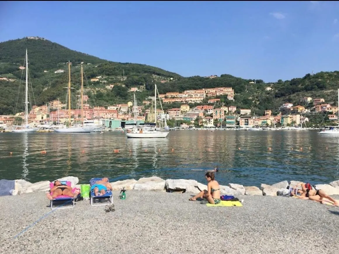 Ferrando Apartments Mary House, Le Grazie Porto Venere Italy